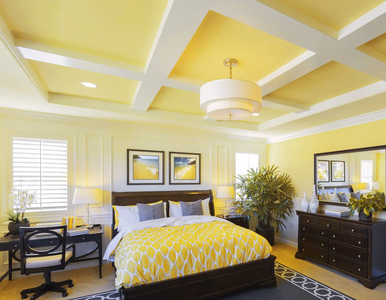 yellow paint in room