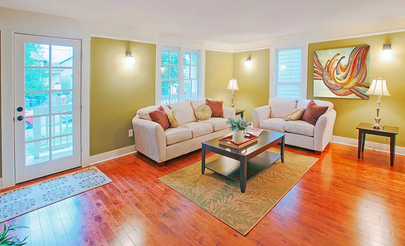 living room in green