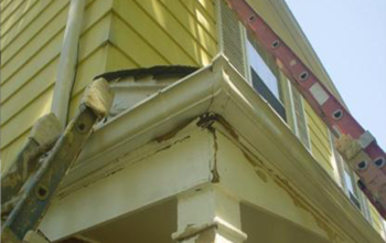 How to Avoid and Fix Peeling Paint